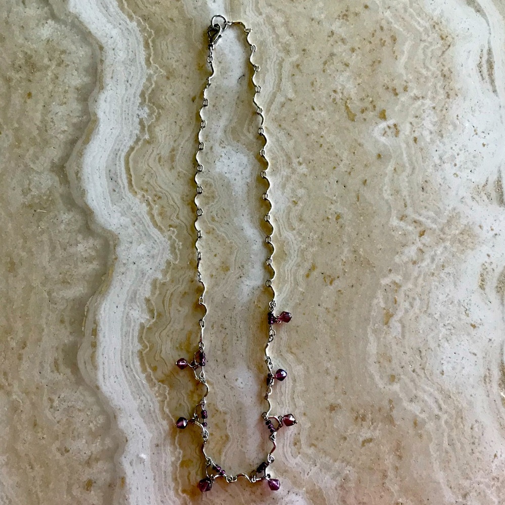 DAINTY GRAPE COLOR BEAD NECKLACE